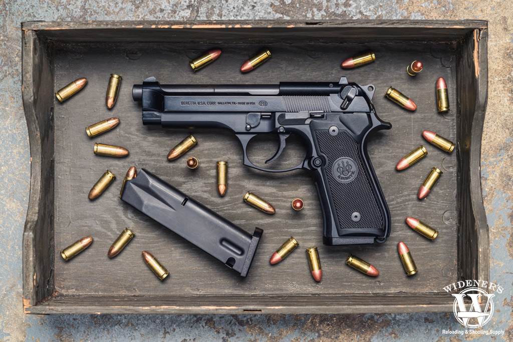 a photo of a beretta 92FS handgun