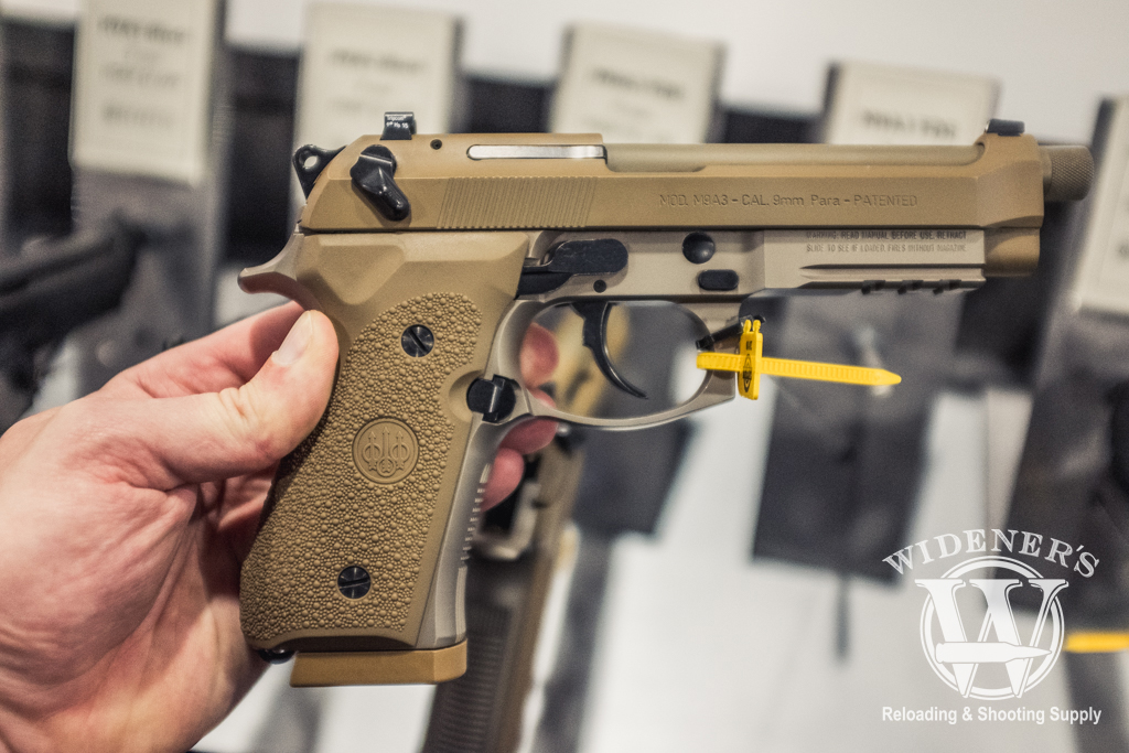 photo of the Beretta M9A3 9mm in FDE at shot show 2019
