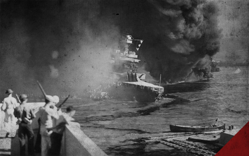 a historical photo of the pearl harbor attack