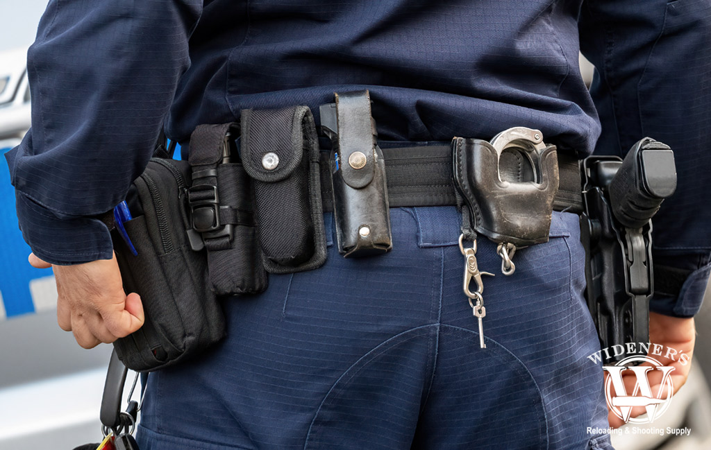 a photo of a police officer with a duty belt